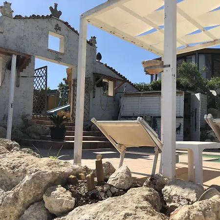 Magna Grecia Oda ve Kahvaltı Agrigento