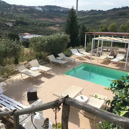 Magna Grecia Bed & Breakfast 2*