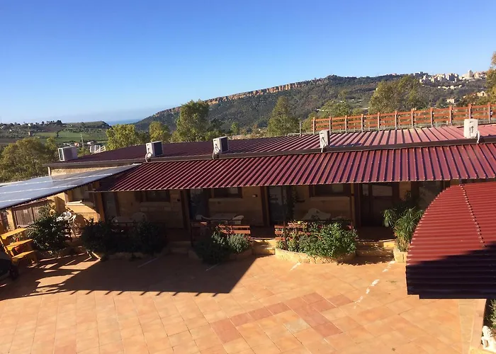 Frühstückspension Magna Grecia 2*